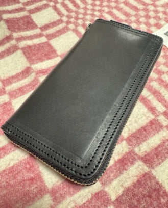 REDMOON/レッドムーン　HANDSOME　Zip Wallet SBK (Saddle Leather Black)